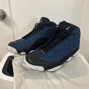 Jordan Men's Black and Blue Sneakers